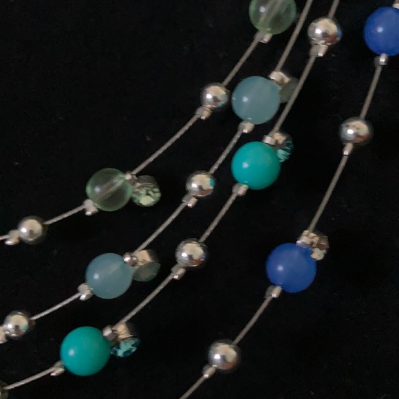 Avon President’s Recognition Program Necklace - Picture 2 of 5